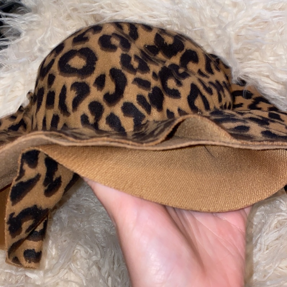 🌵Too cute cheetah hat! - Picture 5 of 5